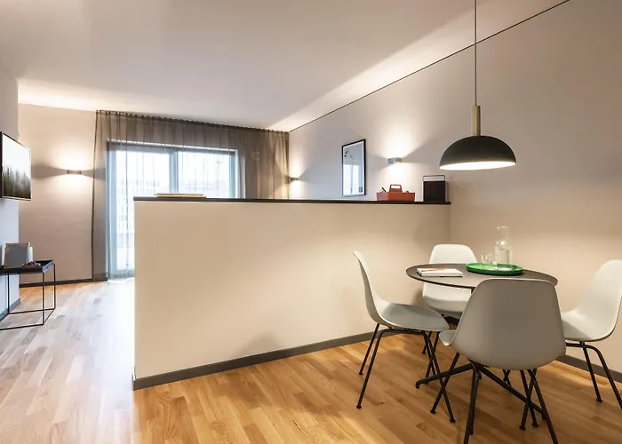 Otel Ipartment Frankfurt Airport 4*
