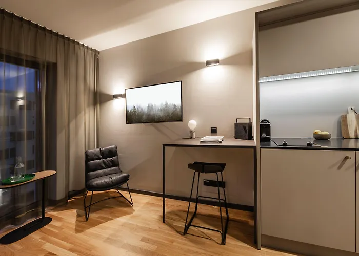 Hotel Ipartment Frankfurt Airport 4*